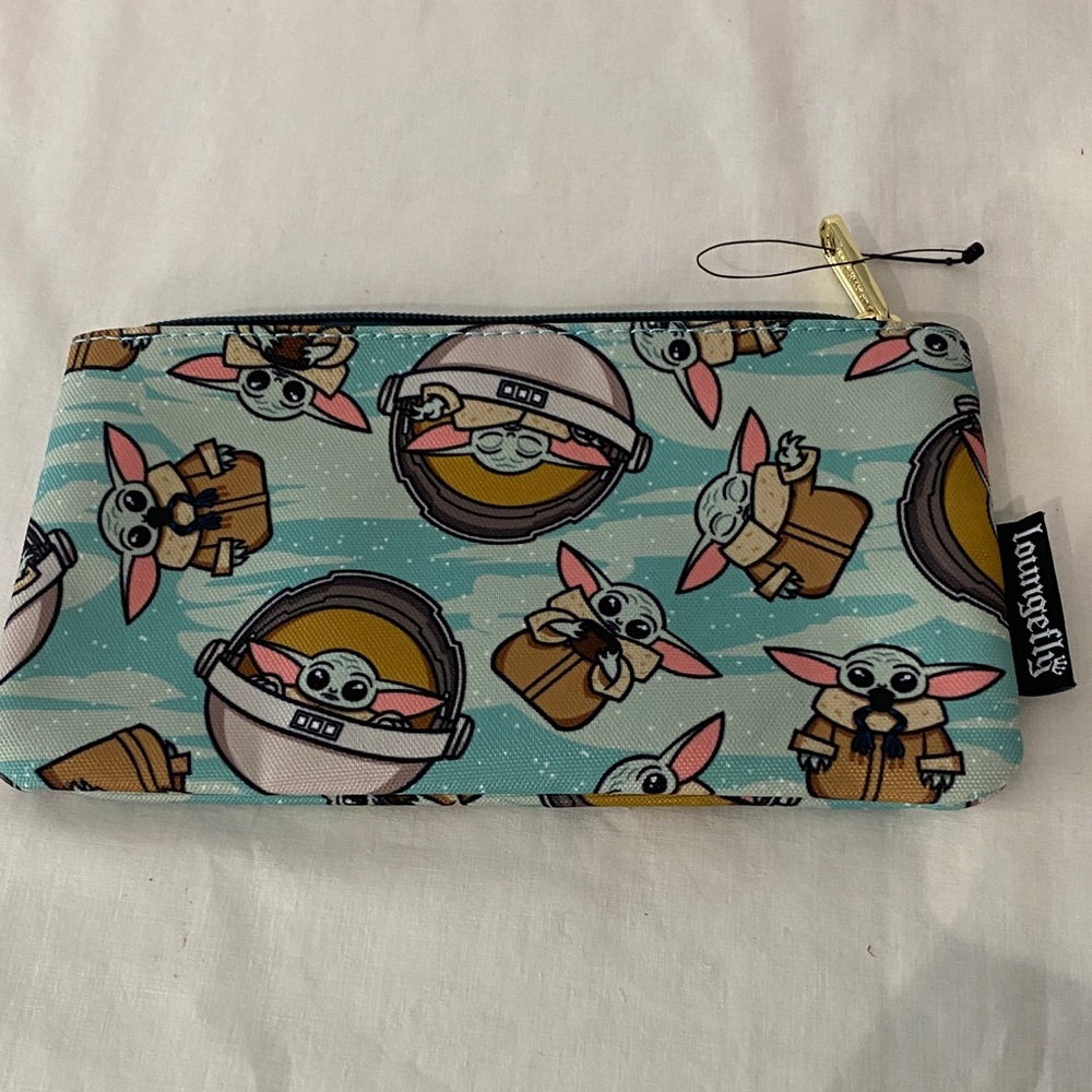 Loungefly Star Wars Blue and Tan Character Pouch